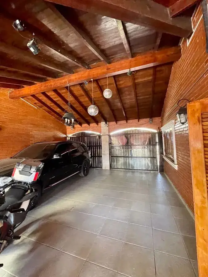 Casa de 4 quartos à Venda em Ytay, Assunção - Image 17