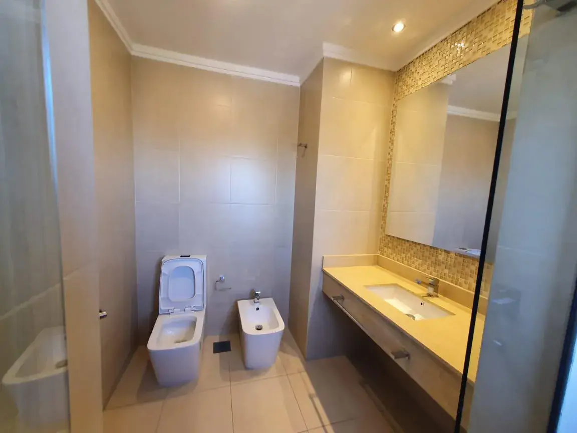 3-Bedroom Apartment for Sale in Carmelitas, Asunción - Image 4