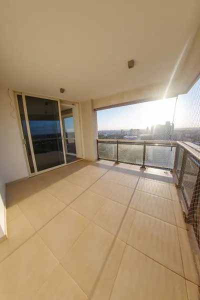 Departamento de 4 dormitorios en Venta en Ycuá Satí, Asunción