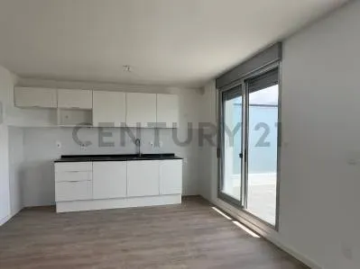 Departamento de 2 dormitorios en Venta en Centro, Montevideo