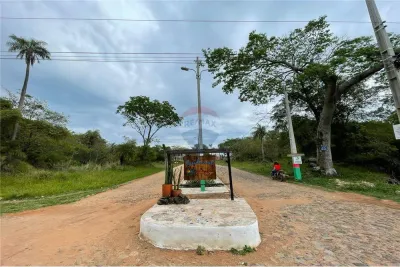 Casa de 7 quartos à venda em Los Laureles, Assunção
