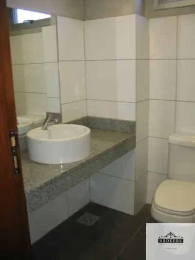 Oficina de 90m² en Alquiler en Santo Domingo, Asunción