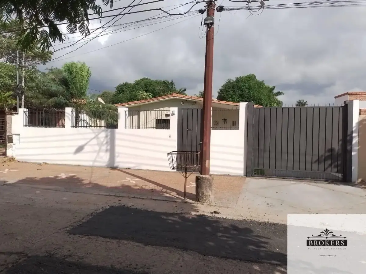 4-Bedroom House for Sale in Ytay, Asunción - Image 7
