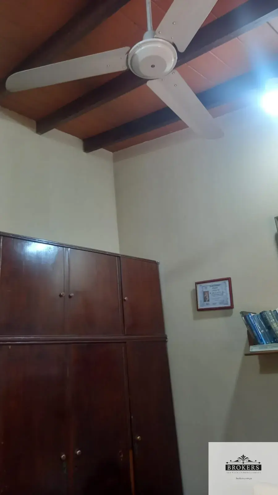 Lote de 350m² à Venda em Terminal, Assunção - Image 17
