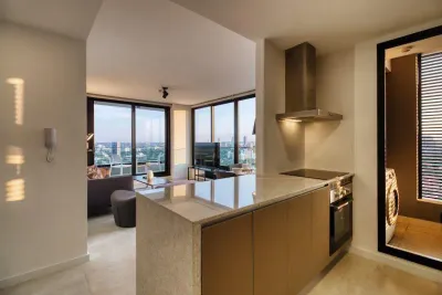 2-Bedroom Apartment for Rent in Madame Lynch, Asunción