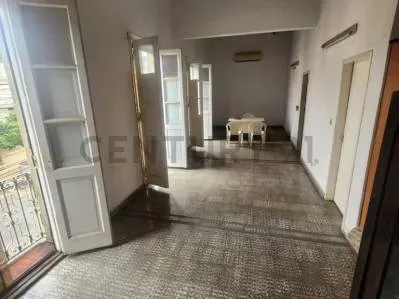 Casa de 10 dormitorios en Venta en La Encarnacion, Asunción