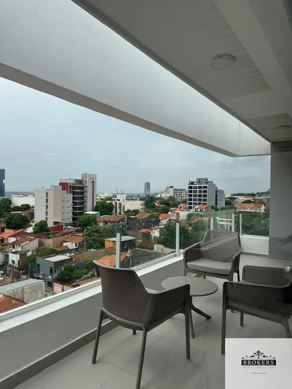 2-Bedroom Apartment for Sale in Jara, Asunción - Image 6