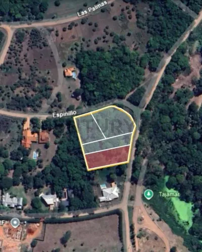 Terreno de 1,313m² en Venta en Surubi´i, Mariano Roque Alonso