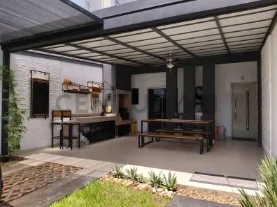 Casa de 3 dormitorios en Alquiler en Cuarto Barrio, Luque