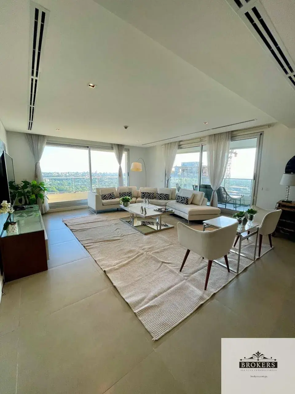 Apartamento de 4 quartos à Venda em Mburucuyá, Assunção - Image 3
