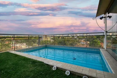 4-Bedroom Apartment for Sale in Bella Vista, Asunción