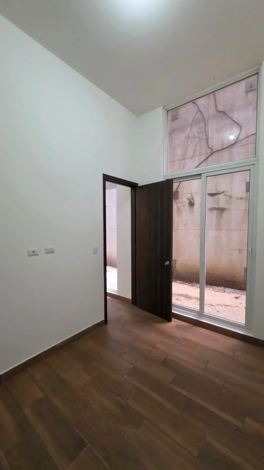 Departamento de 2 dormitorios, 71m², en Venta en Departamento de Guatemala - Image 19
