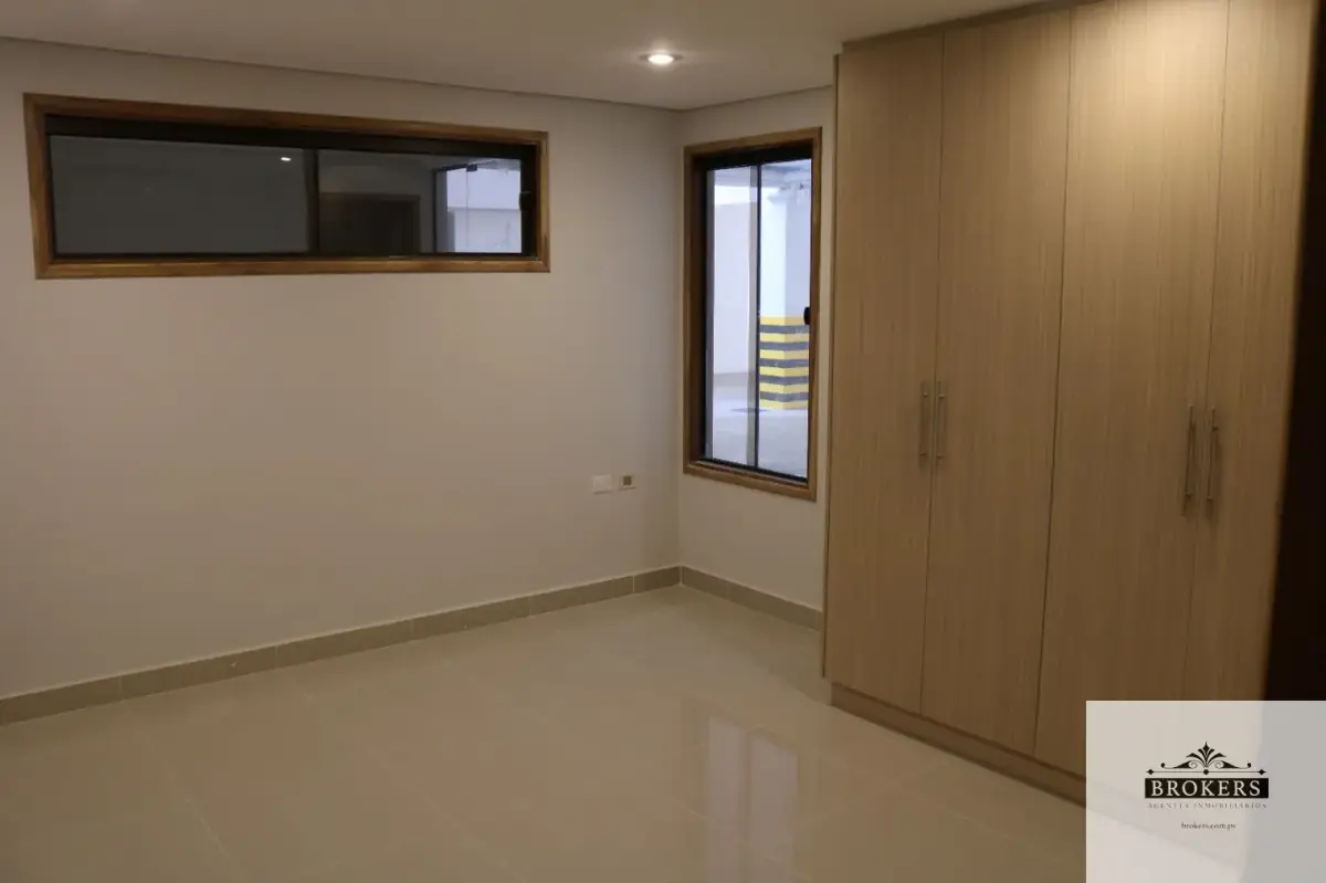 Departamento de 1 dormitorio en Alquiler en Ycuá Satí, Asunción - Image 3