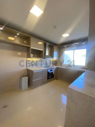Casa de 3 dormitorios en Alquiler en San Cayetano, Asunción
