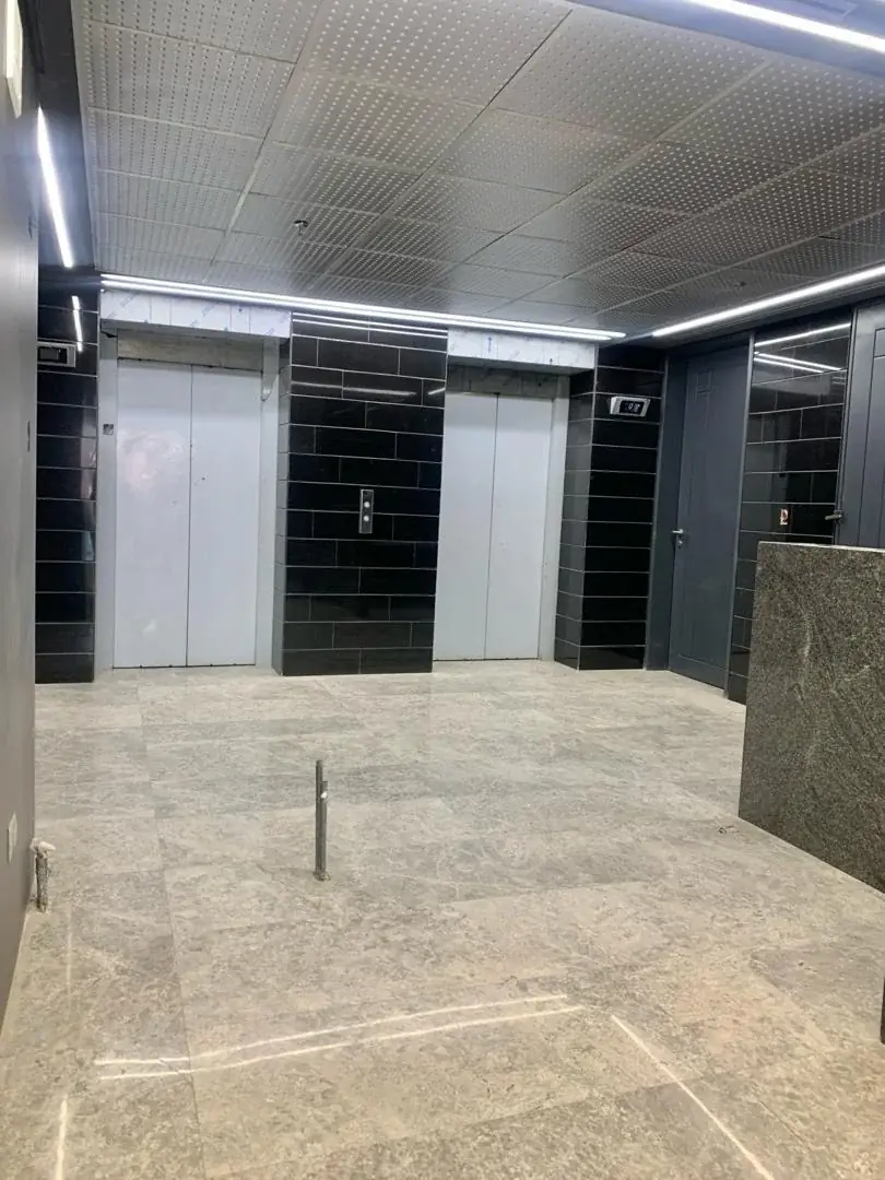 Oficinas en venta, Torre Vertical 184, Las Mercedes. - Image 3