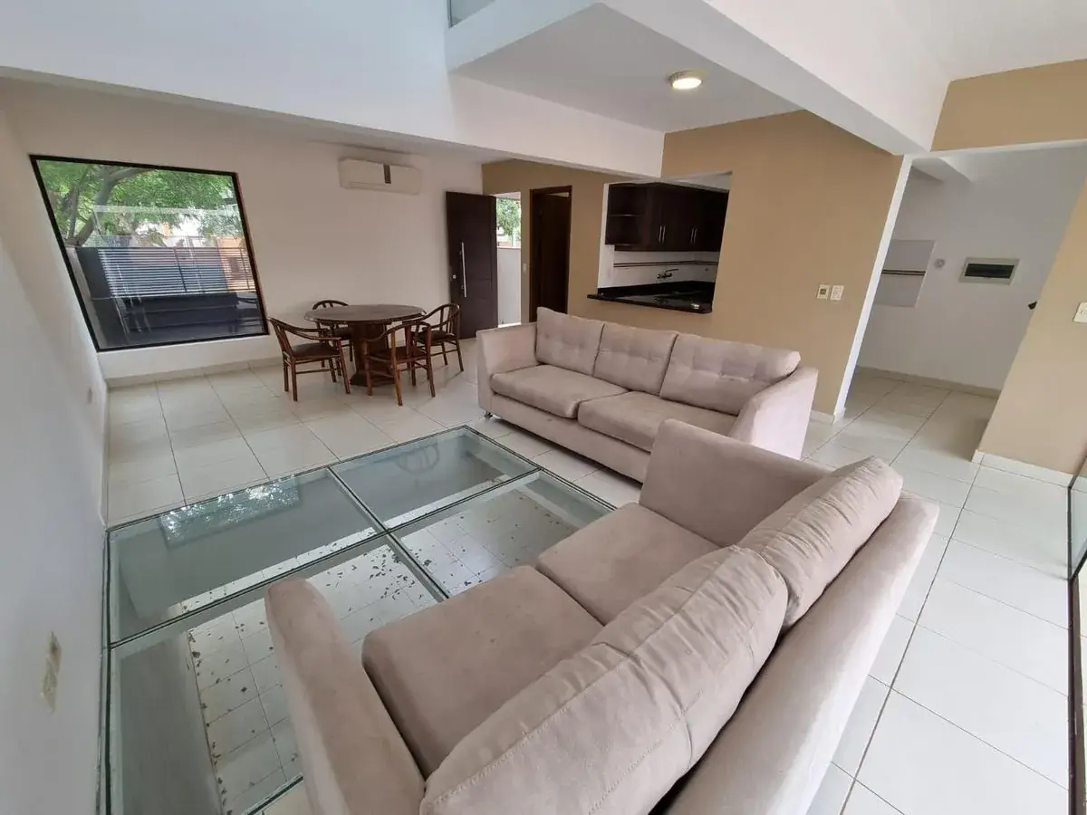 Casa de 3 dormitorios en Venta en Bo. Cerrado Monte Alto, Luque - Image 3