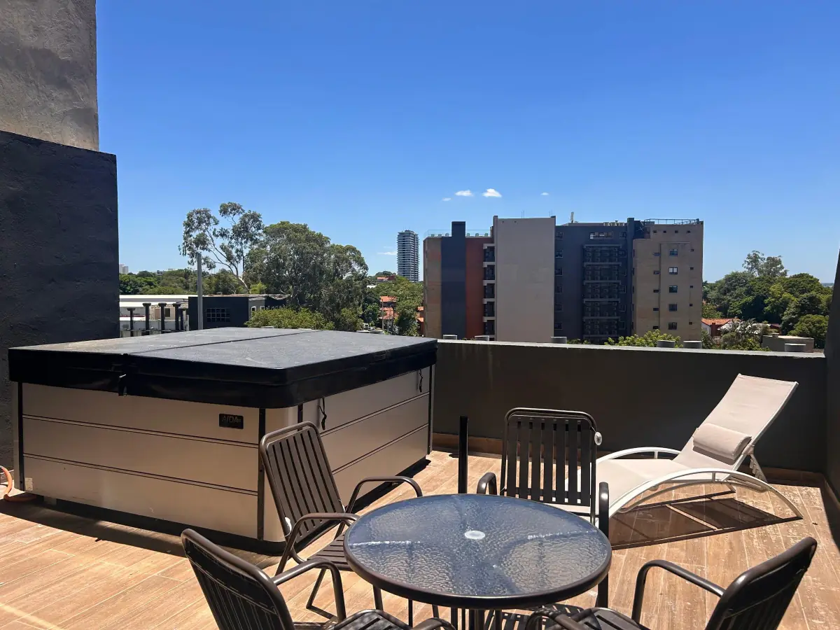 1-Bedroom Apartment in Garden Park Building, 80m², for Rent in Asunción - Image 5