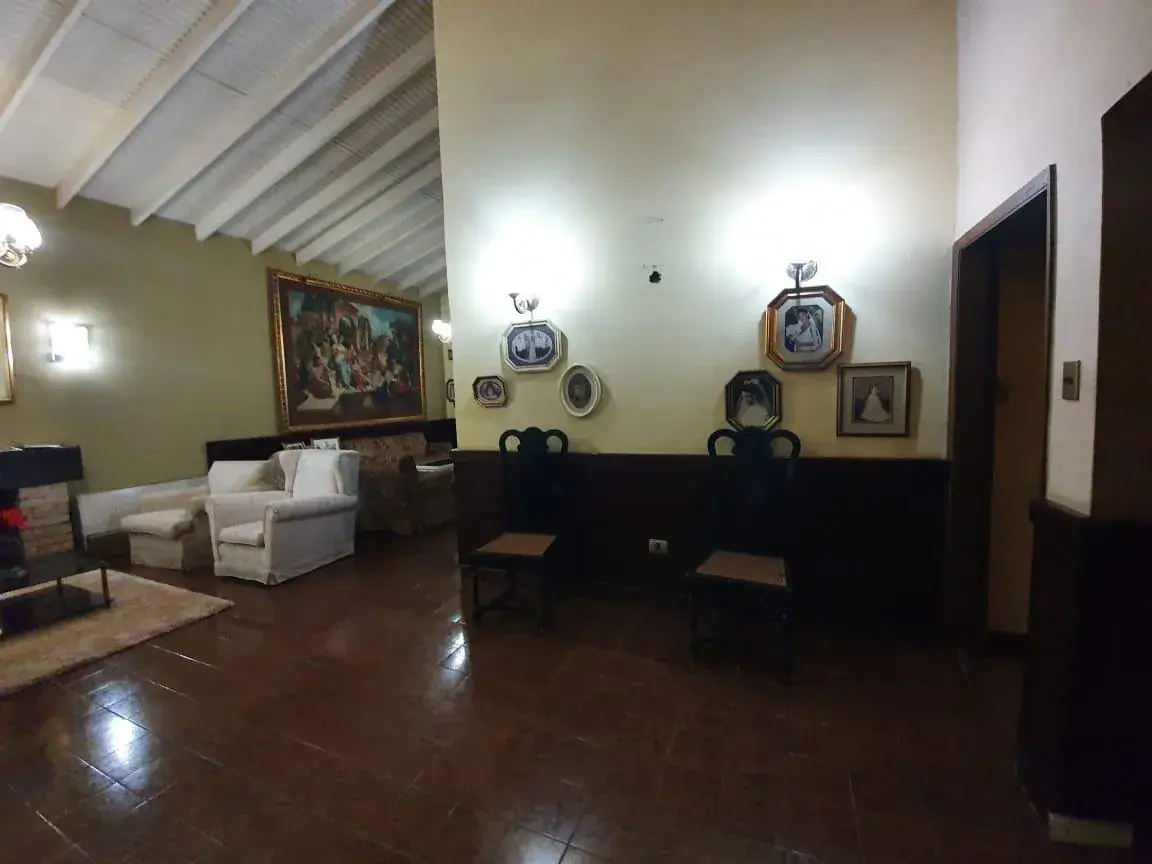 Casa de 4 quartos à venda em Mburucuyá, Assunção - Image 3