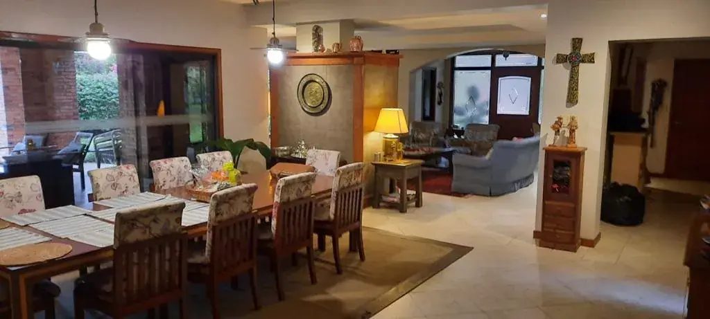 3-Bedroom House for Sale in Loma Merlo, Luque - Image 3