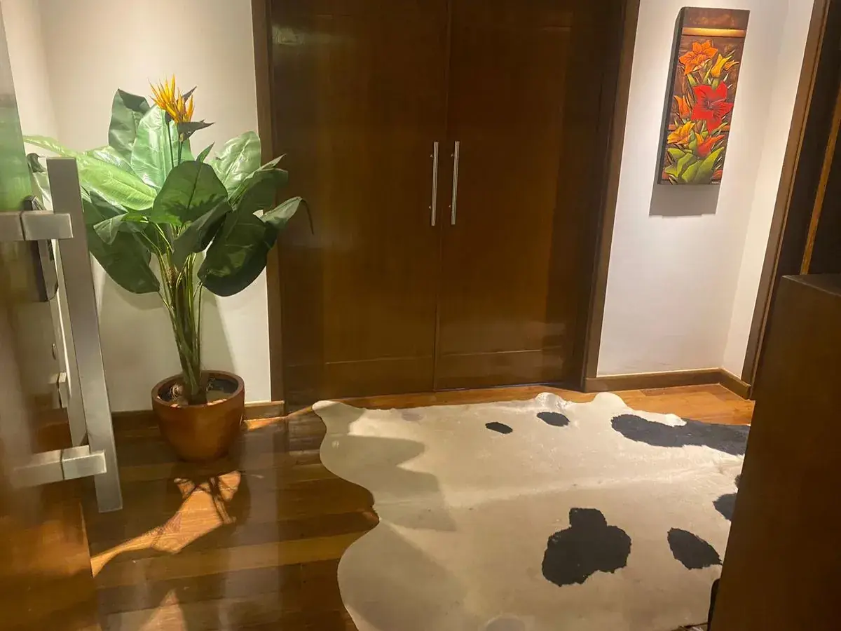 Departamento de 3 dormitorios en Venta en Recoleta, Asunción - Image 3