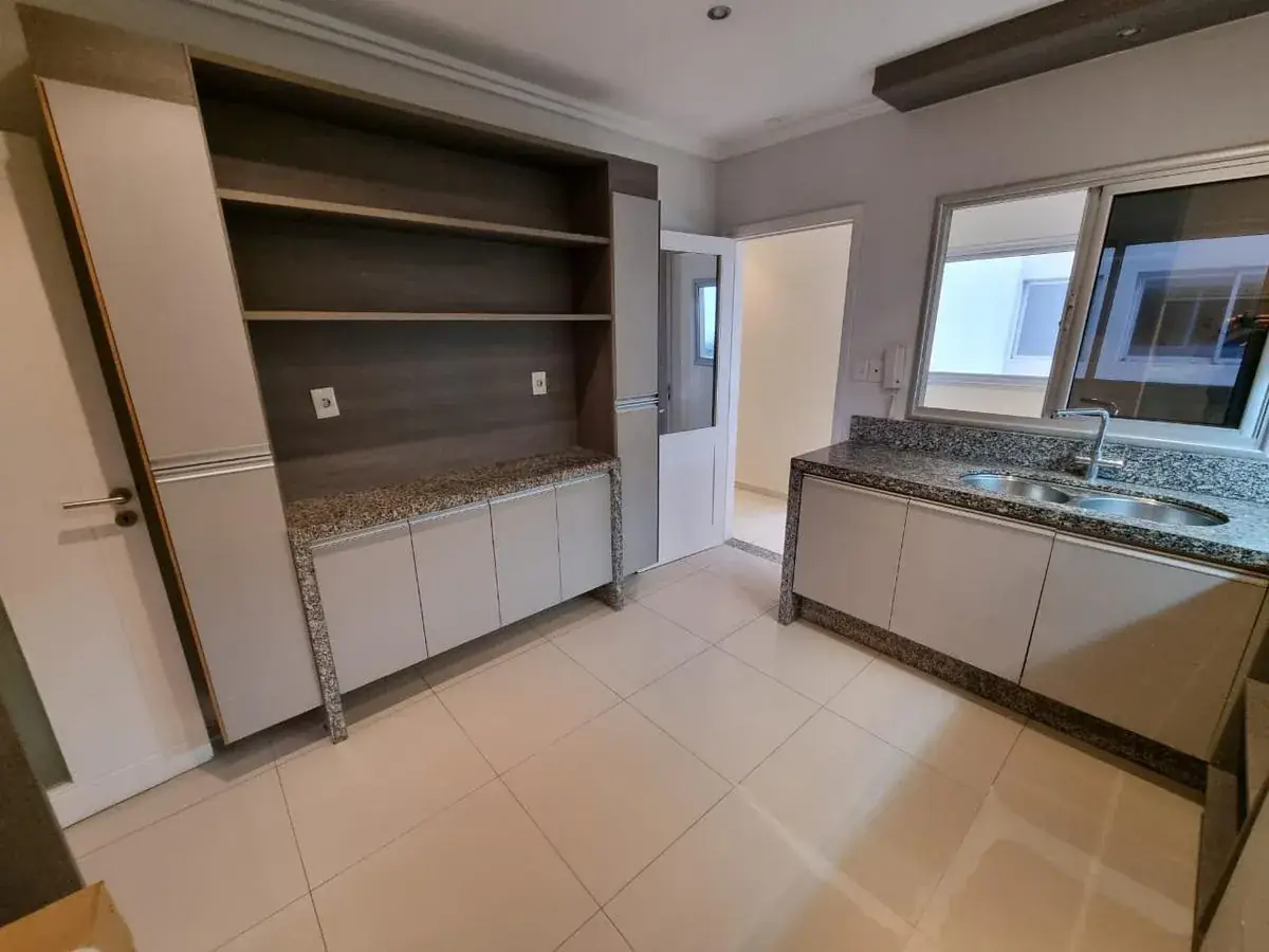 Departamento de 4 dormitorios en Alquiler en Las Lomas (Carmelitas), Asunción - Image 15