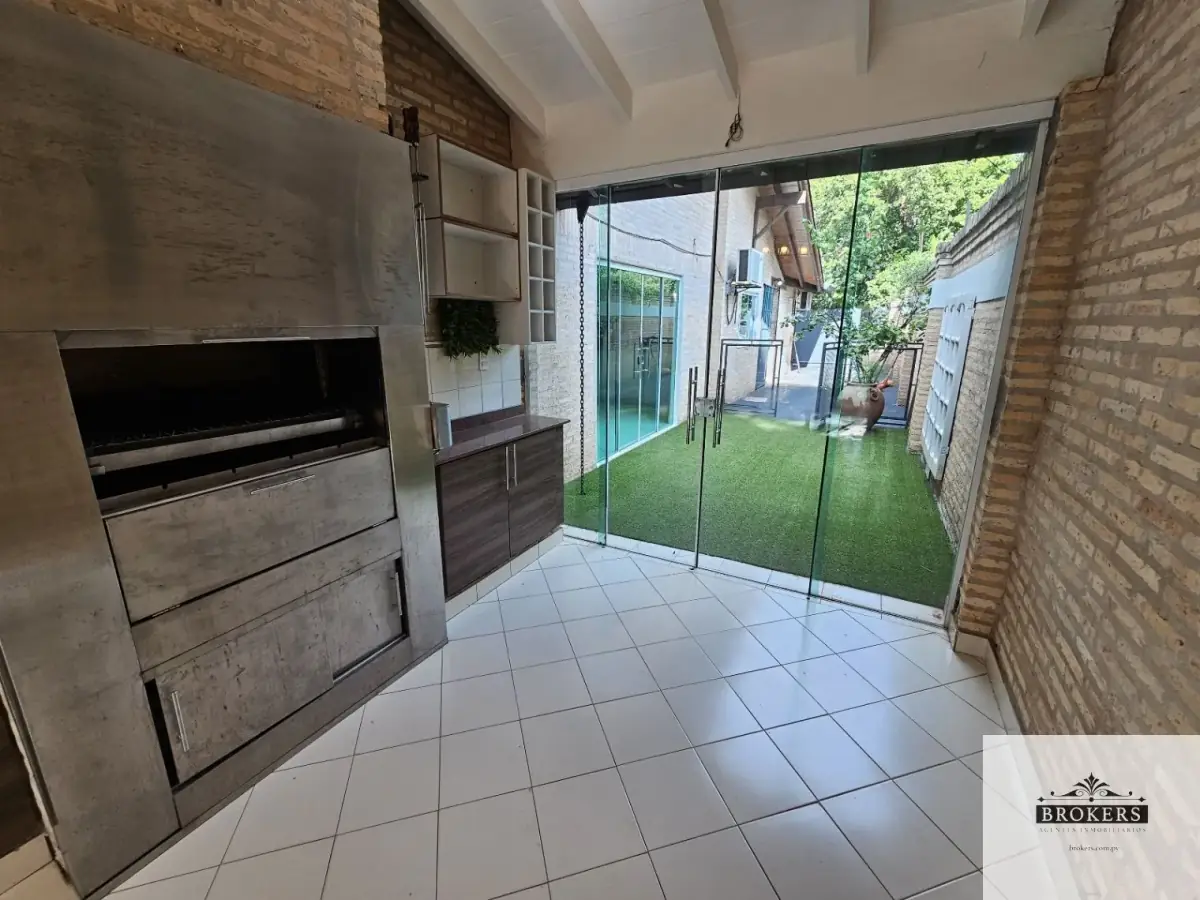 Casa de 3 dormitorios en Venta en Cuarto Barrio, Luque - Image 20