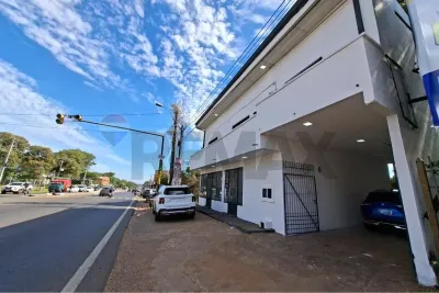 Local Comercial de 683m² en Alquiler en Capiatá