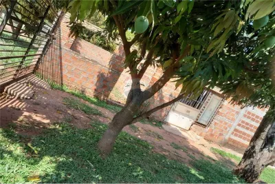 Casa de 2 dormitorios en Venta en Julián Augusto Saldívar