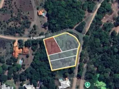 Terreno de 1,428m² en Venta en Surubi´i, Mariano Roque Alonso