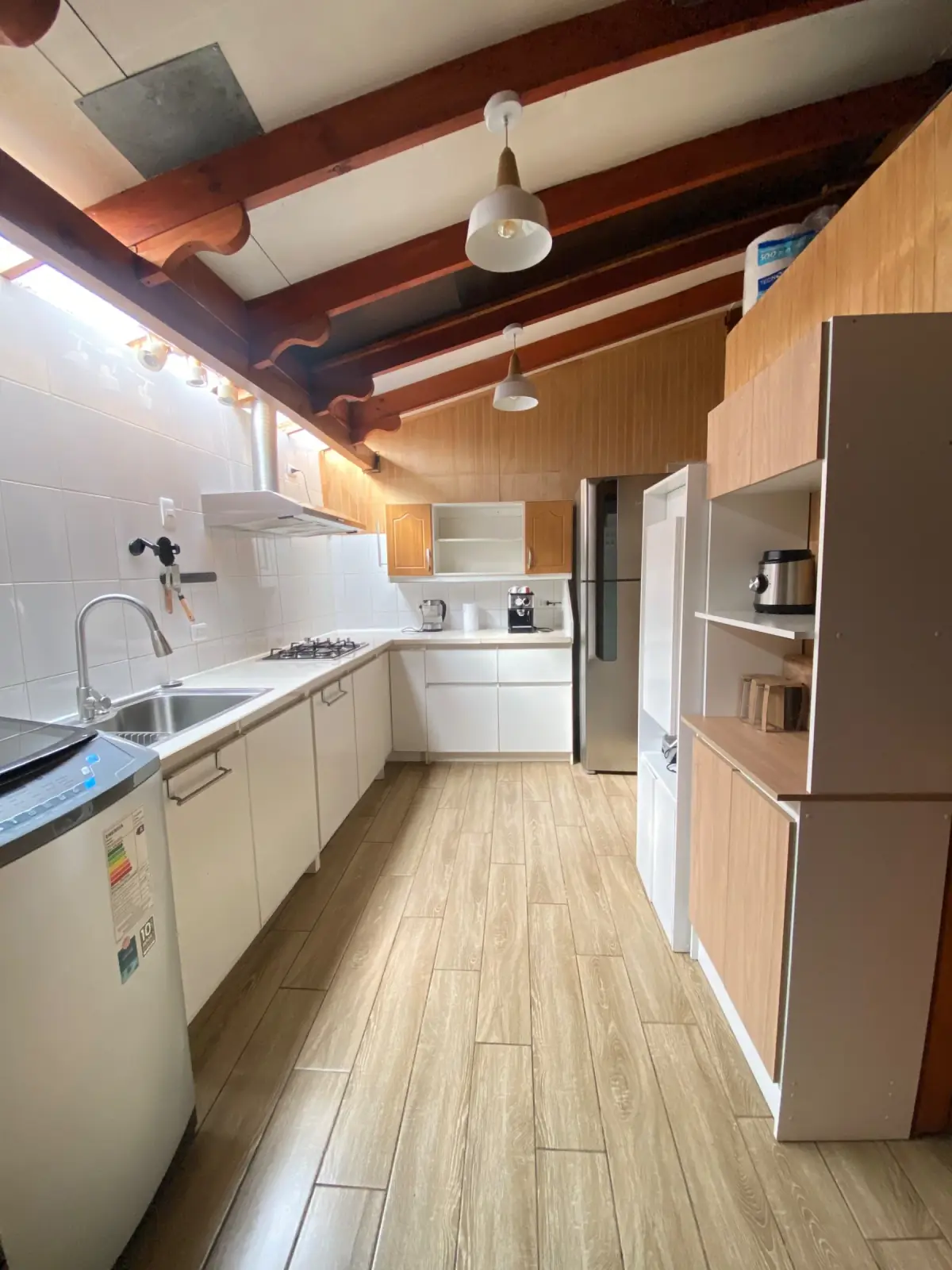 Casa de 3 quartos, 130m², à Venda em Victoria - Image 6
