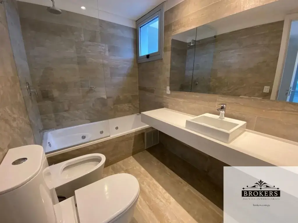 Departamento de 4 dormitorios en Venta en Mburucuyá, Asunción - Image 18