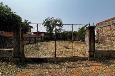 400m² Land for Sale in Monseñor Bogarín, Mariano Roque Alonso