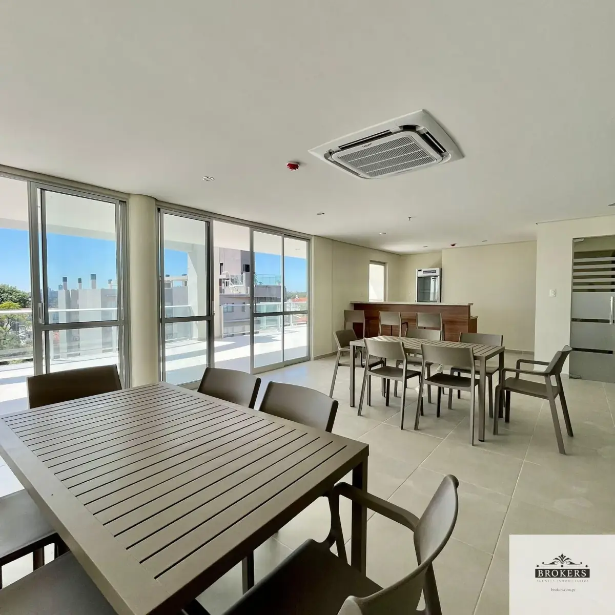 2-Bedroom Apartment for Rent in Mariscal Lopez, Asunción - Image 19