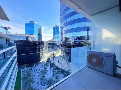 Departamento de 2 dormitorios en Venta en Pocitos, Montevideo - Image 4