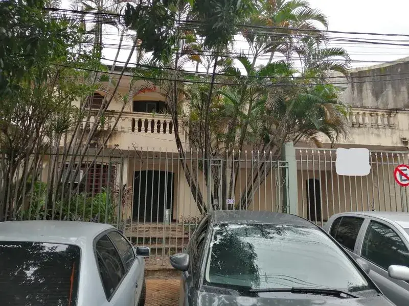 Casa de 4 quartos à Venda em Villa Morra, Assunção - Image 3
