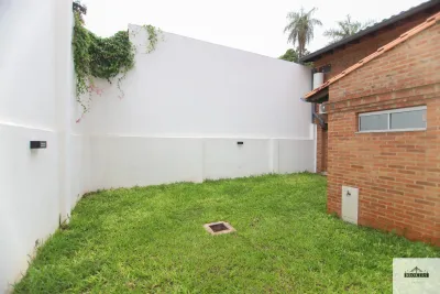 Casa de 3 dormitorios en Alquiler en Recoleta, Asunción