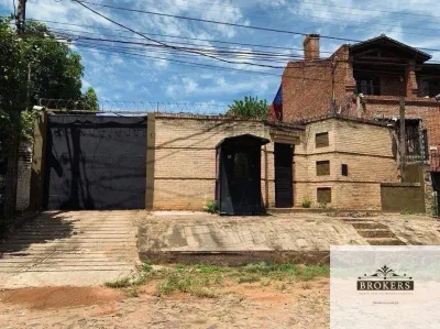 360m² Lot for Sale in Mburucuyá, Asunción