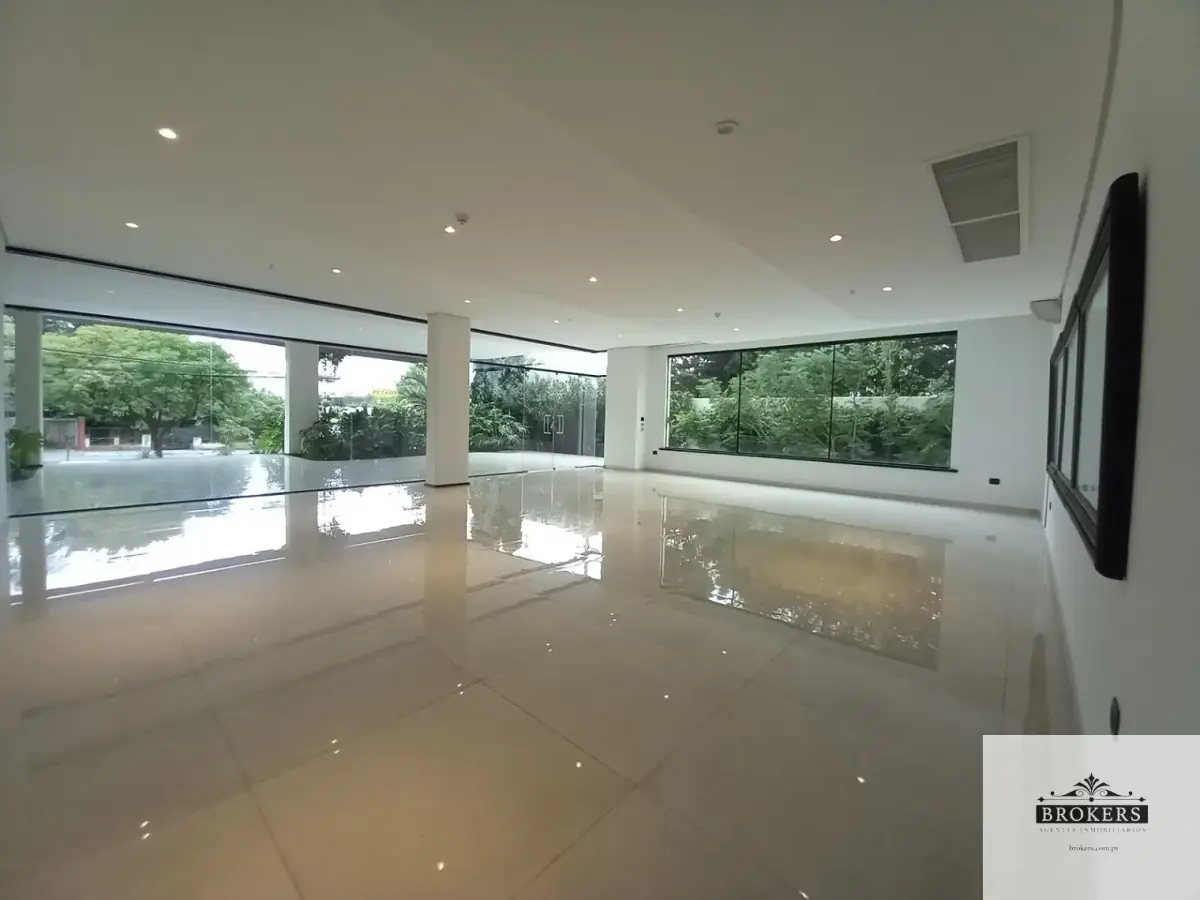 2-Bedroom Apartment for Rent in Madame Lynch, Asunción - Image 18