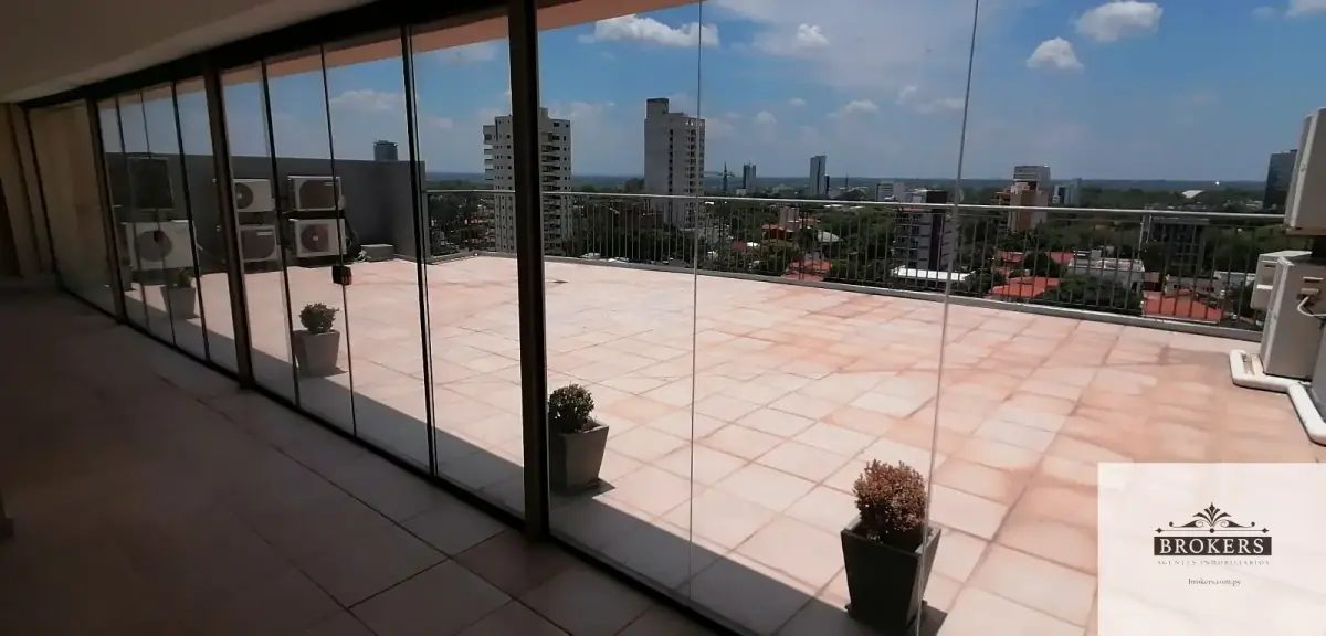 3-Bedroom Apartment for Sale in Carmelitas, Asunción - Image 9