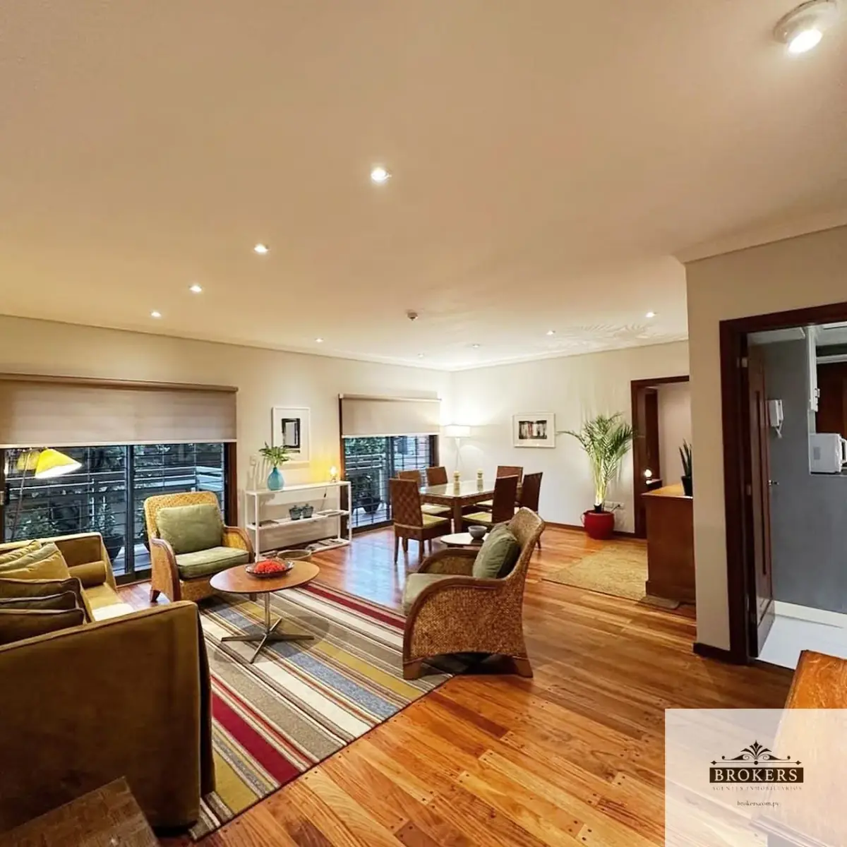 Apartamento de 3 quartos para Aluguel em Mariscal Lopez, Assunção - Image 4