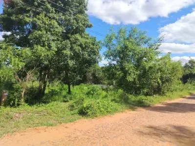 Terreno de 360m² à Venda em Caacupé