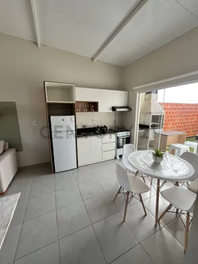 Casa de 3 quartos à Venda em Areguá