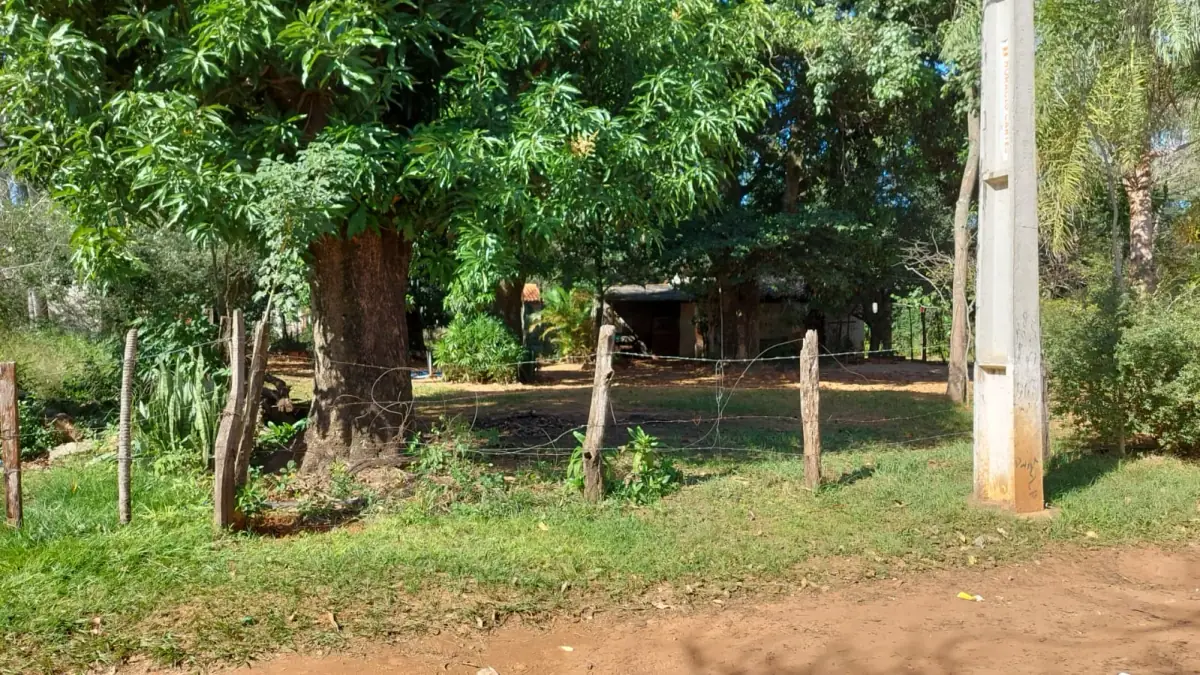 Vendo terreno de 1800 m2 en Limpio de 60x30m Barrio Rincón del Peñon - Image 8