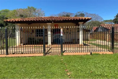 Casa de 4 dormitorios en Venta en Julián Augusto Saldívar