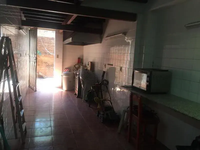Casa de 4 dormitorios en Venta en Recoleta, Asunción - Image 11