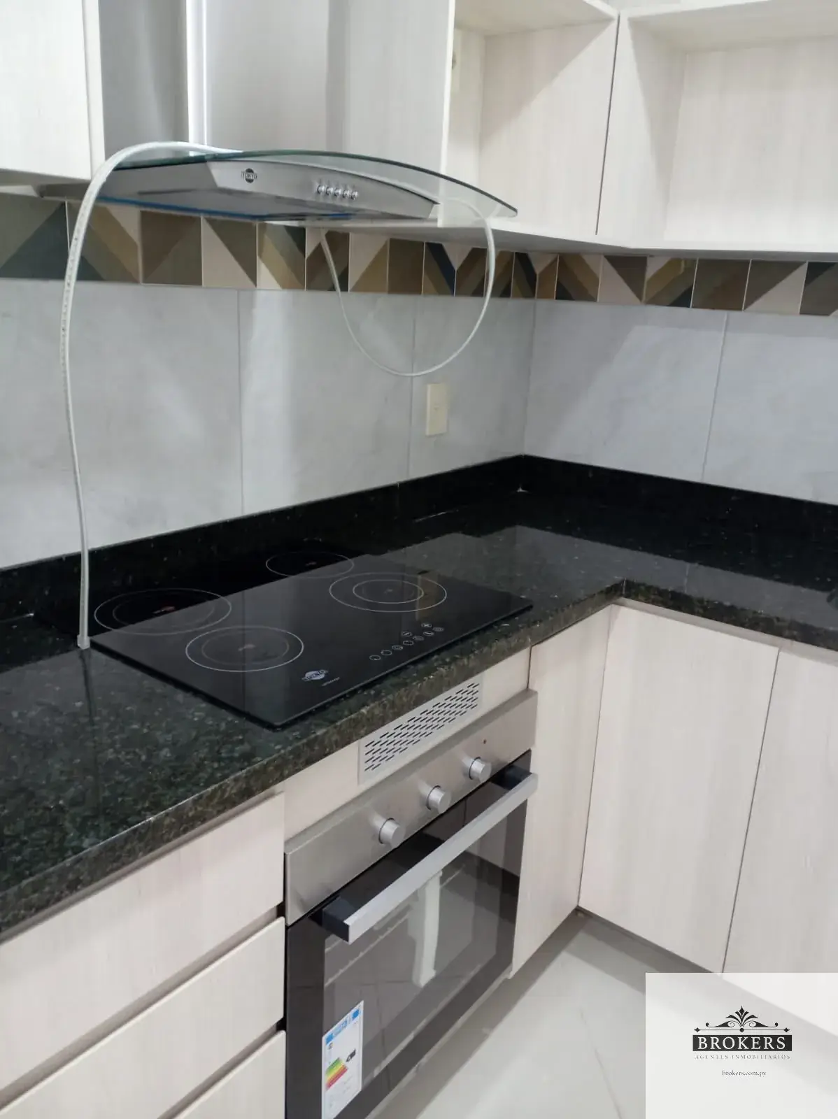 Apartamento de 1 Quarto para Aluguel em Herrera, Assunção - Image 9