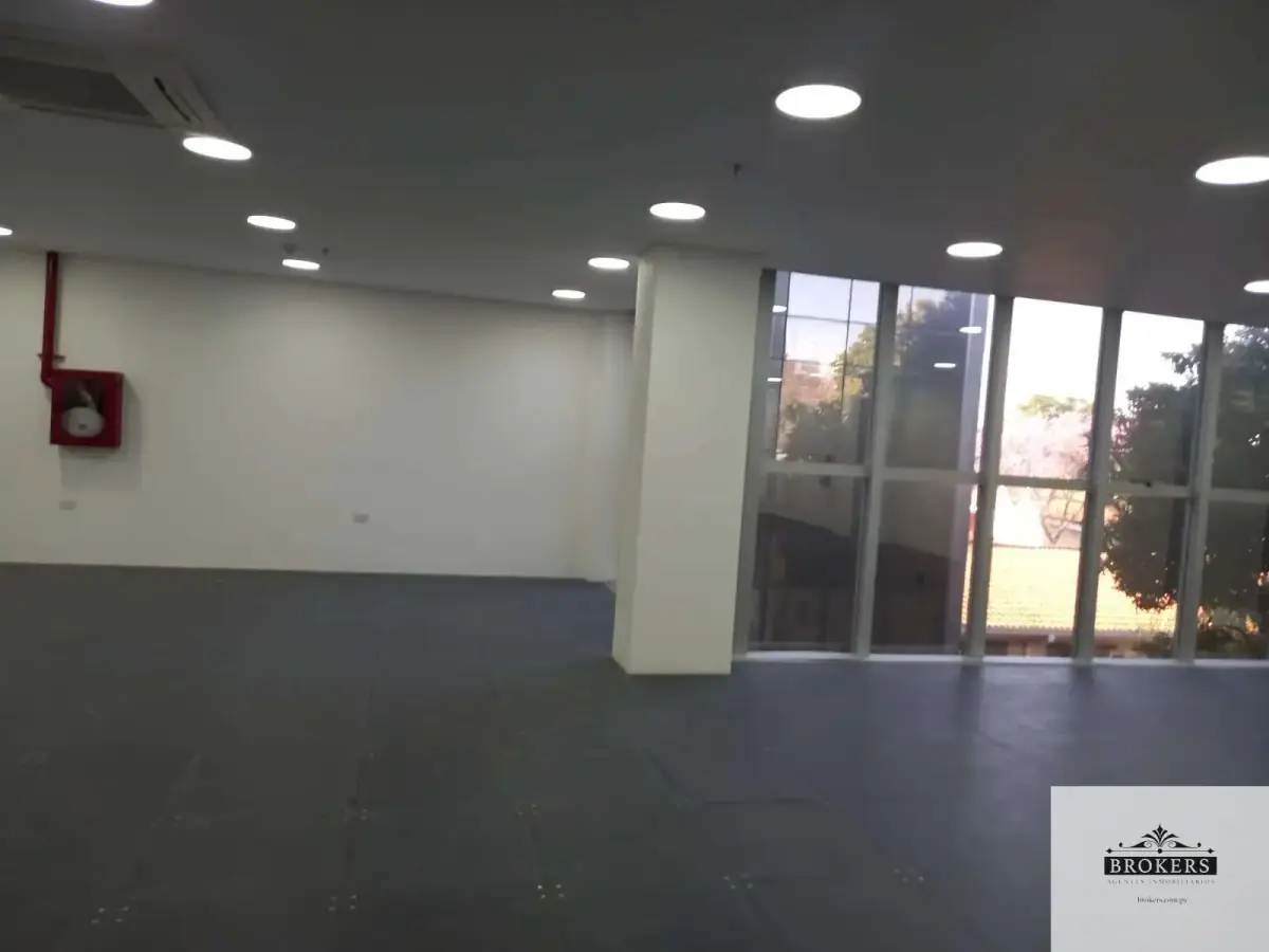 Escritório de 206m² para Alugar em Villa Morra, Asunción - Image 13