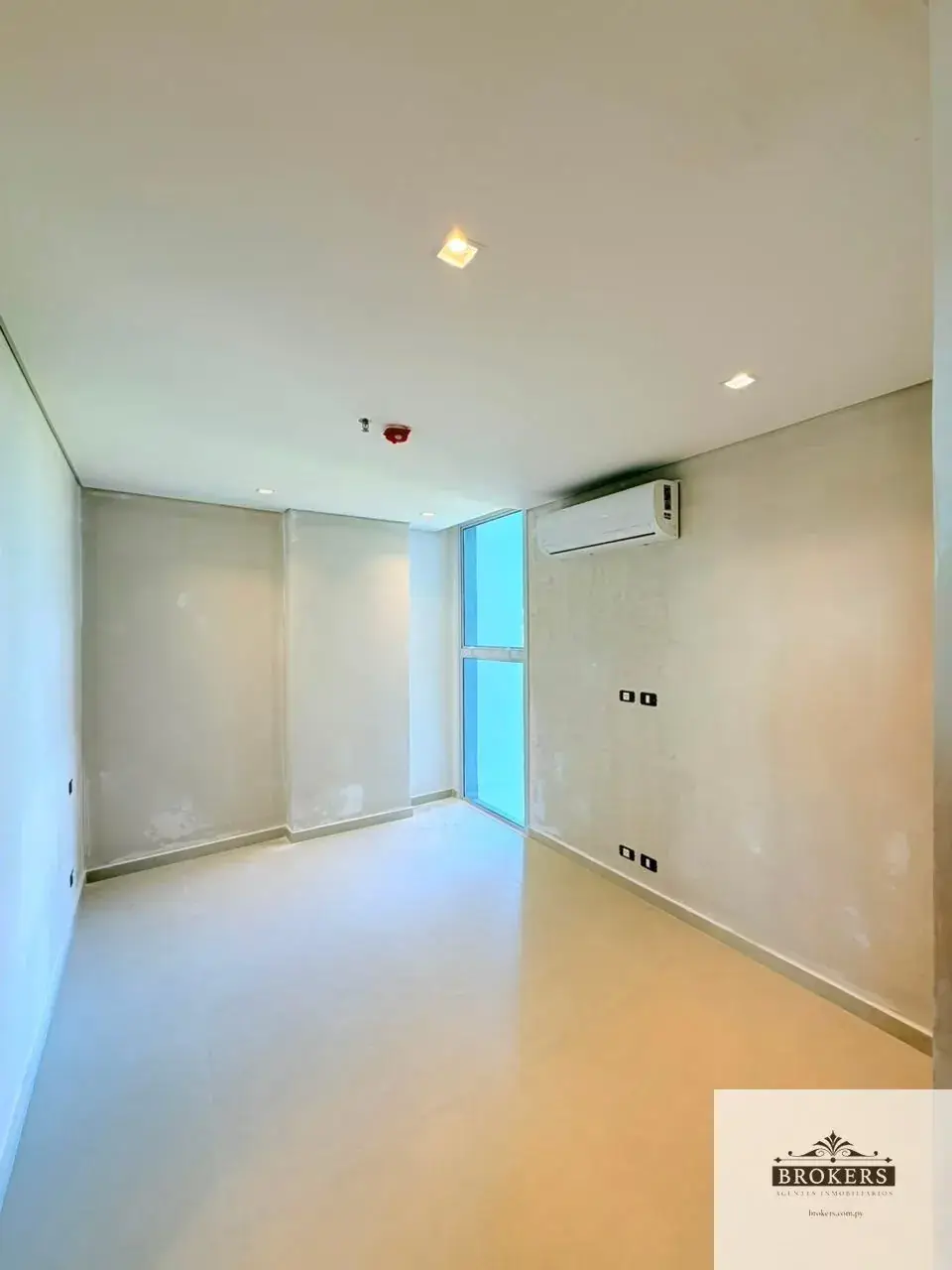 3-Bedroom Apartment for Sale in Mburucuyá, Asunción - Image 11