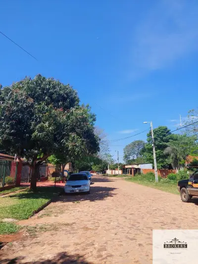 Terreno de 360m² en Venta en Laurelty, Luque