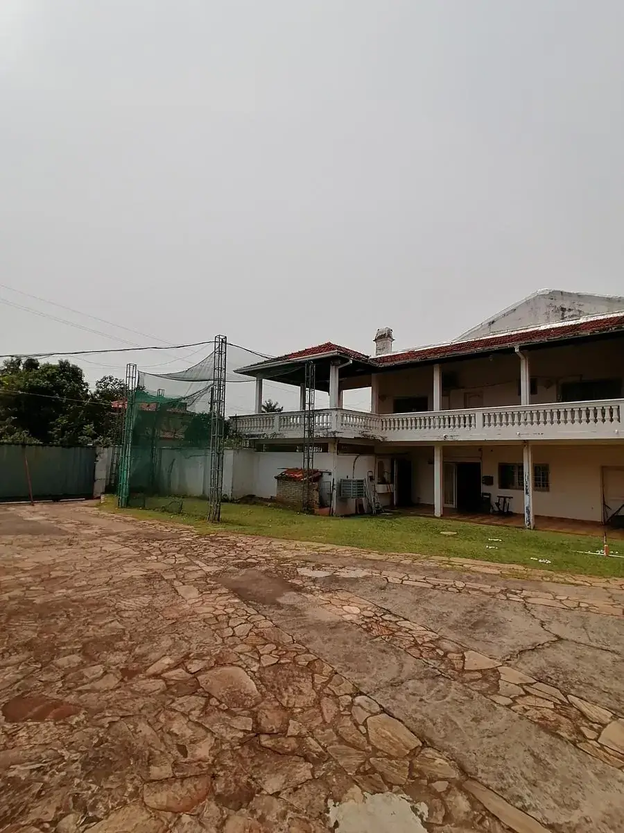 Casa de 10 dormitorios en Venta en San Vicente, Lambaré - Image 5